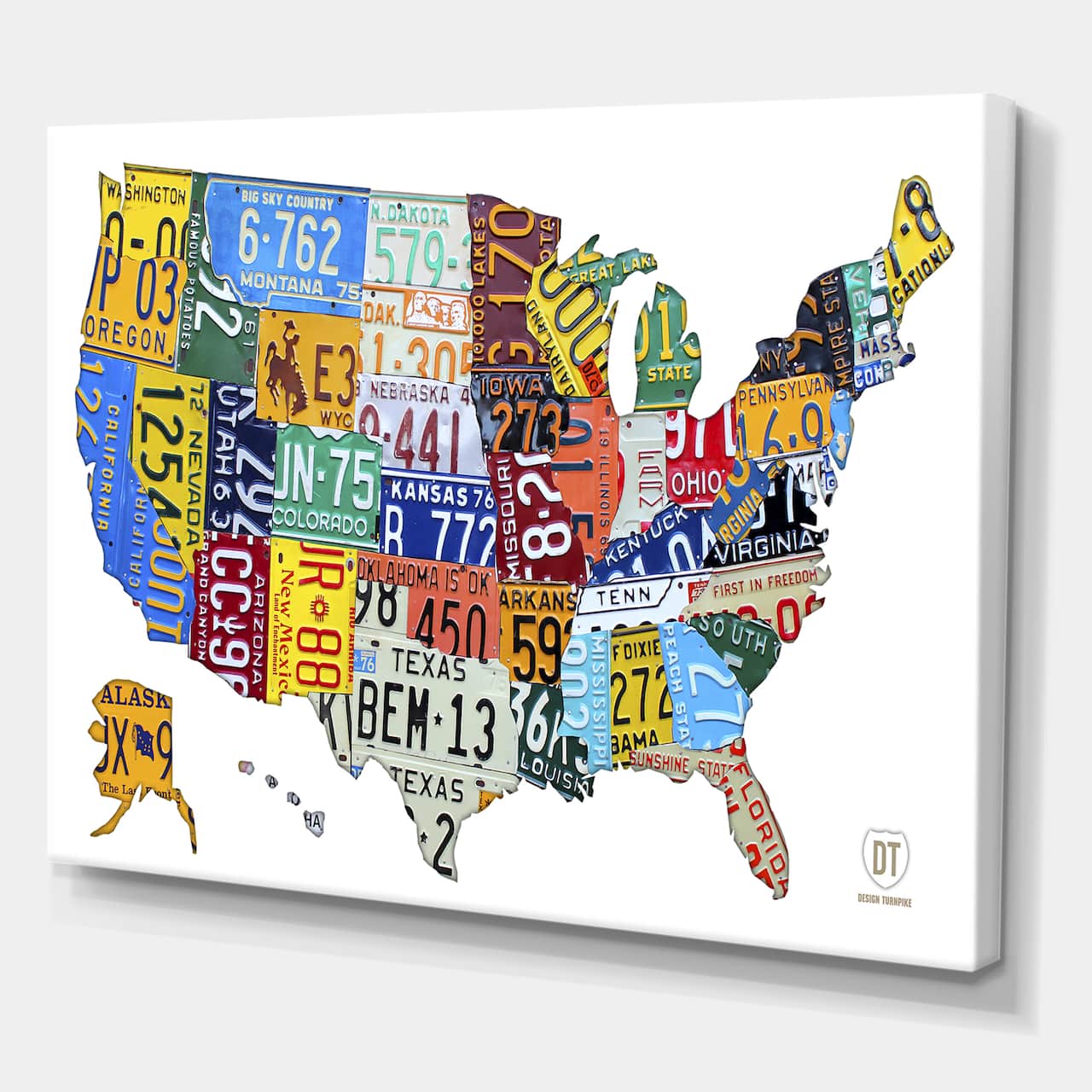 Designart - License Plate Map USA - Cottage Canvas Art Print